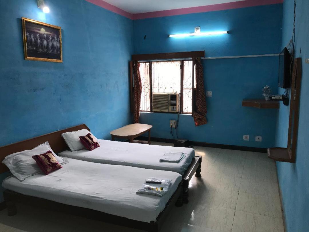 Hotel Yogi Lodge Khajurāho エクステリア 写真