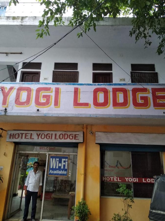 Hotel Yogi Lodge Khajurāho エクステリア 写真