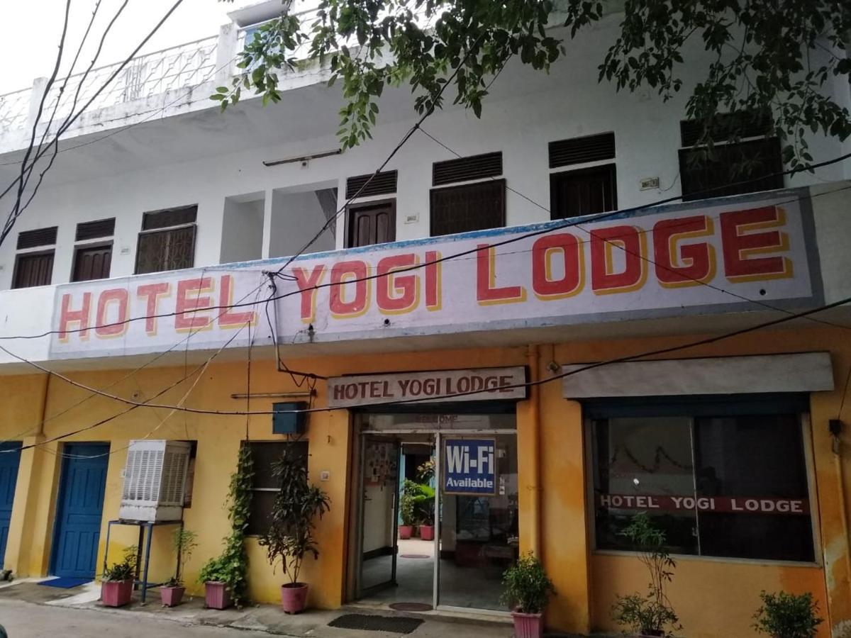Hotel Yogi Lodge Khajurāho エクステリア 写真